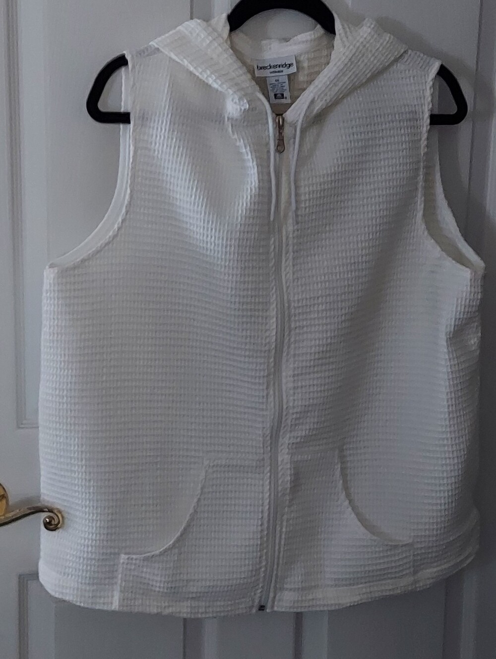 Breckenridge White Hooded Vest